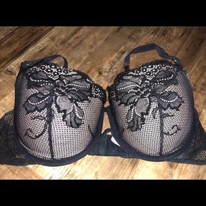 Victoria’s Secret Push Up Bra